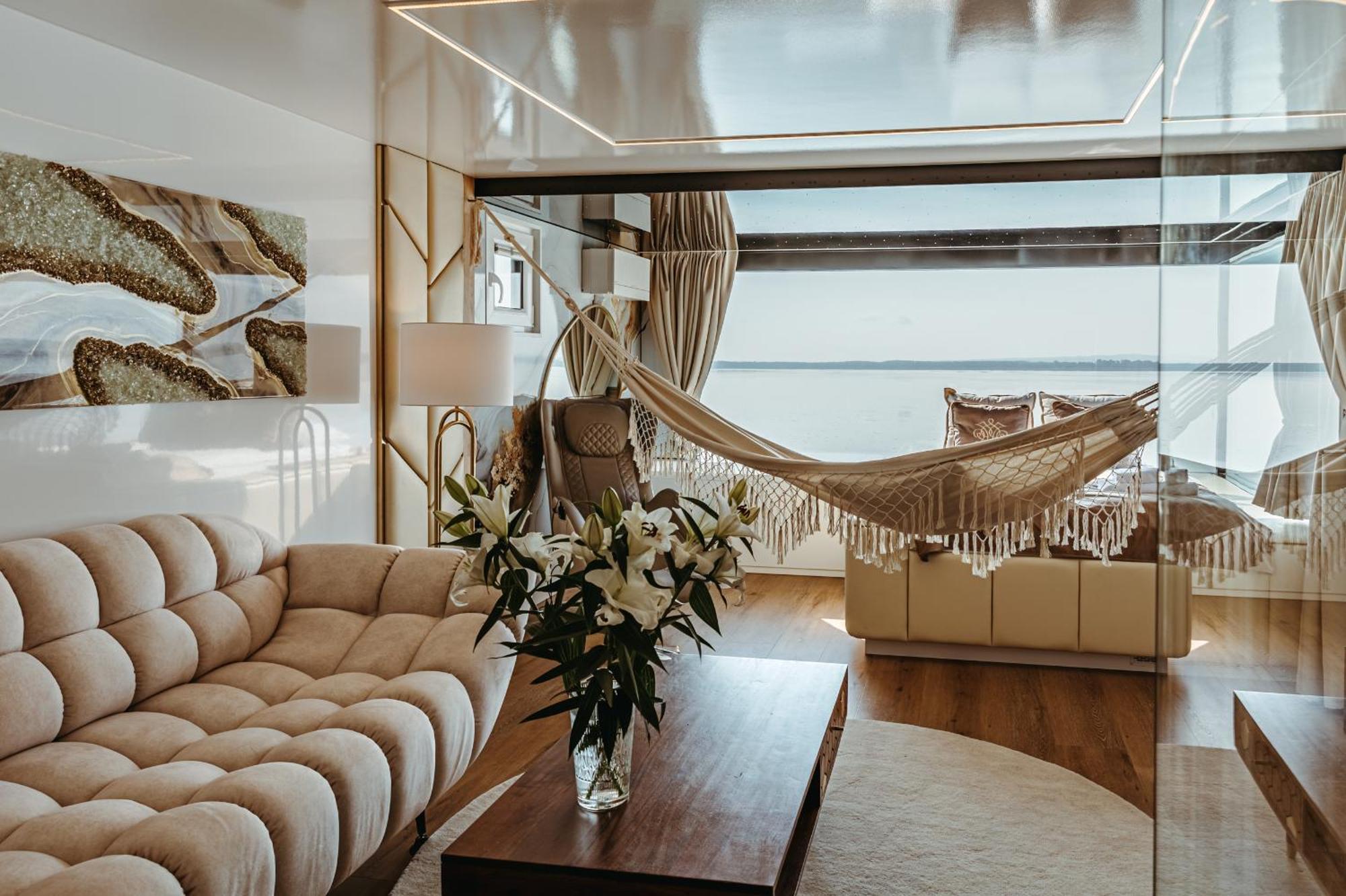 Grand Ht Houseboats - Domki Na Wodzie - Sauna, Jacuzzi, Kominek Mielno  Habitación foto