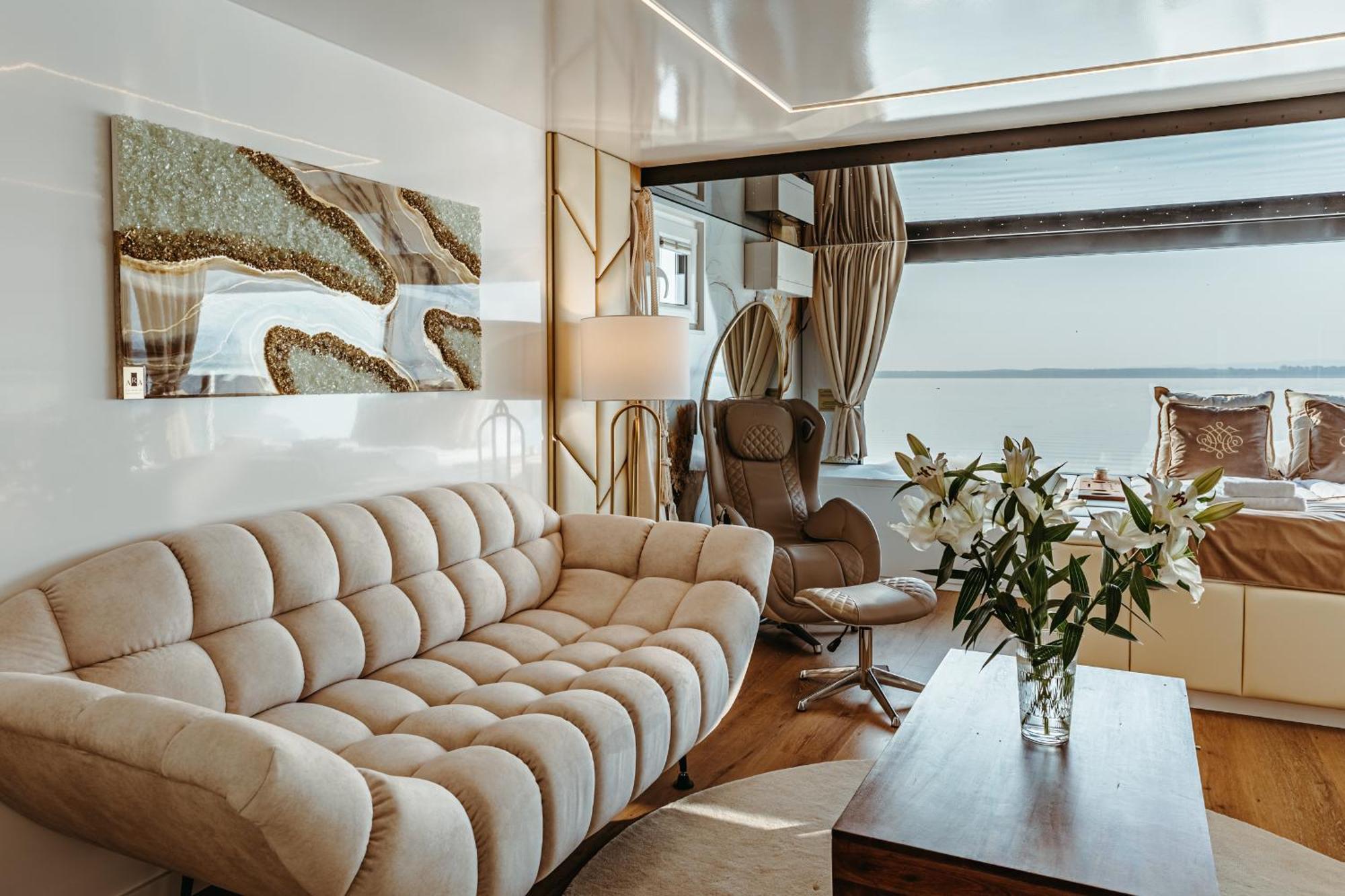 Grand Ht Houseboats - Domki Na Wodzie - Sauna, Jacuzzi, Kominek Mielno  Habitación foto