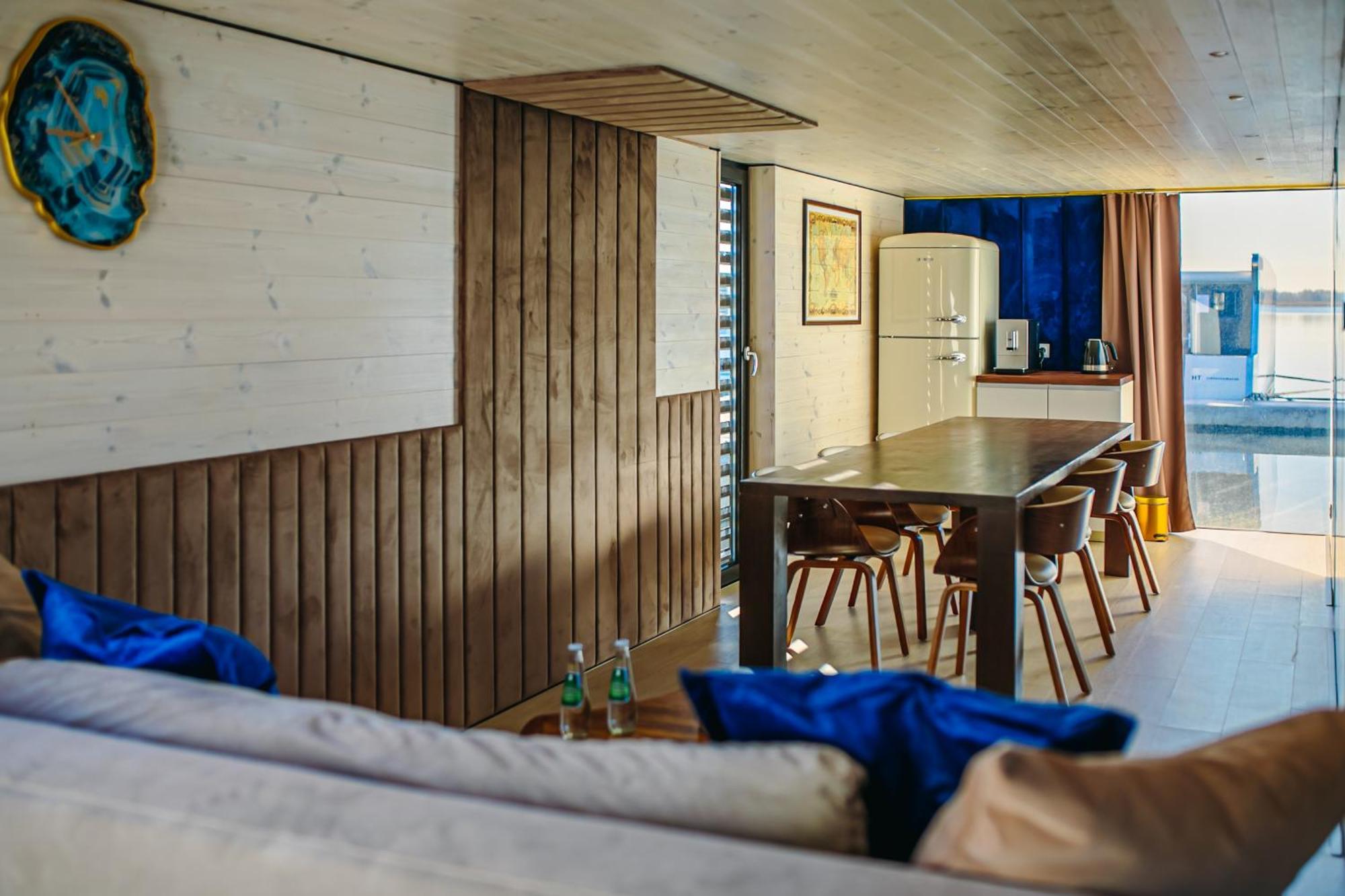 Grand Ht Houseboats - Domki Na Wodzie - Sauna, Jacuzzi, Kominek Mielno  Habitación foto